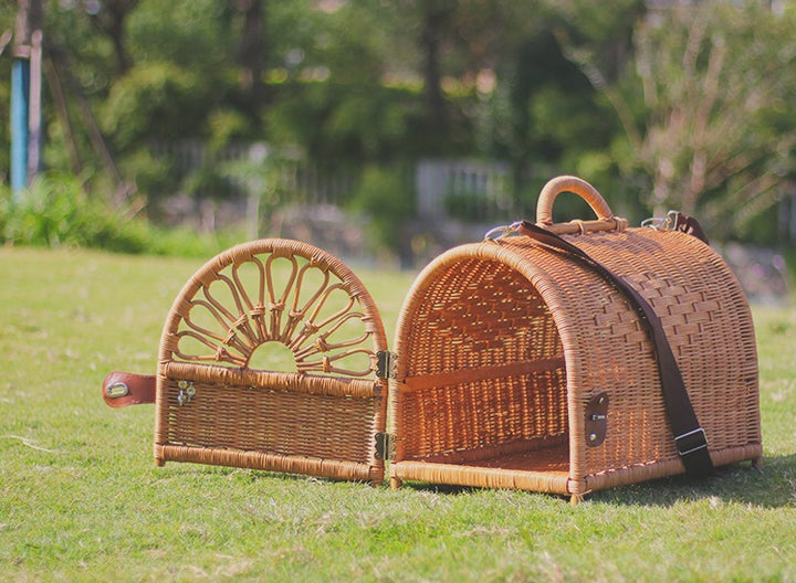 Handmade Rattan Cat Carrier Basket Cat Air Case Puppy Bag