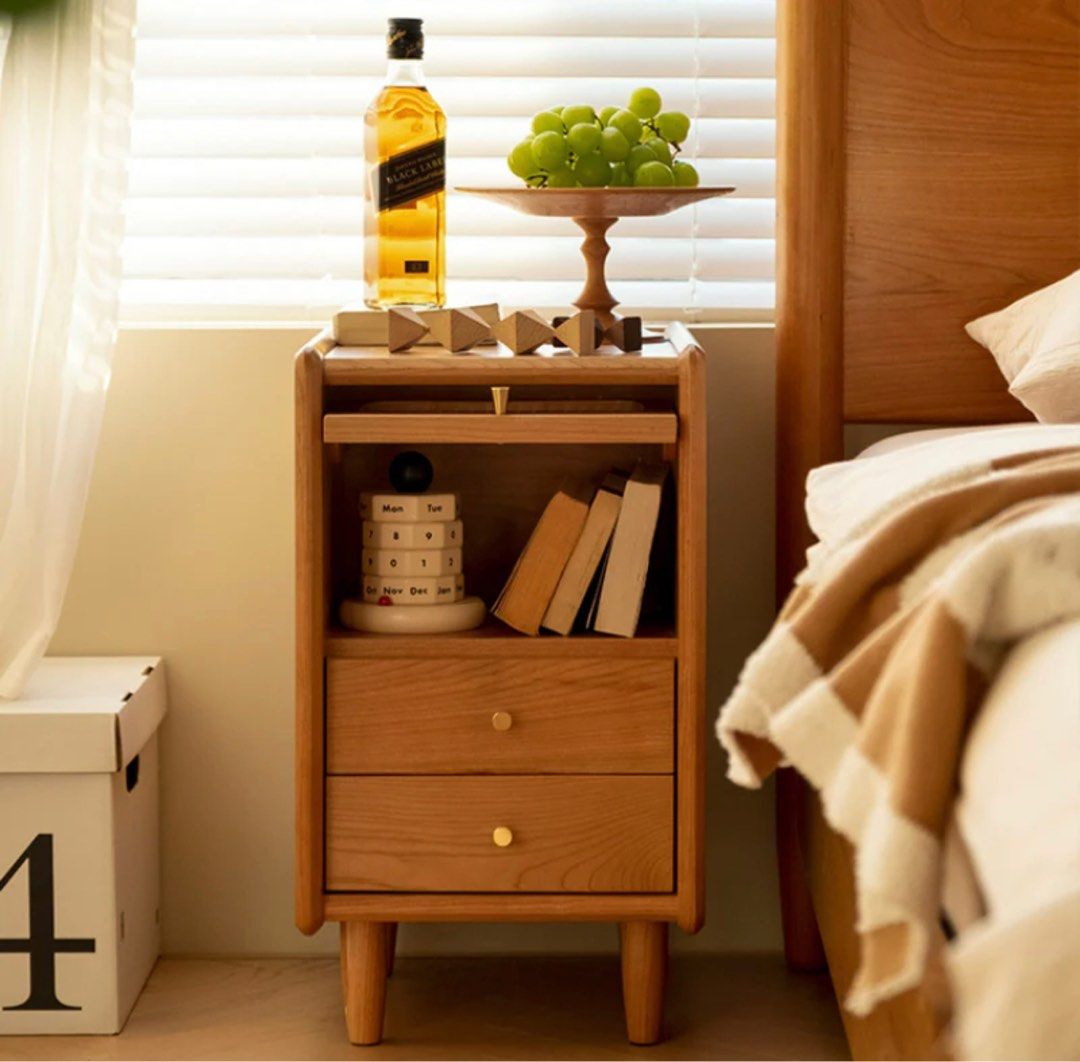 Storage Cabinet/Nightstand