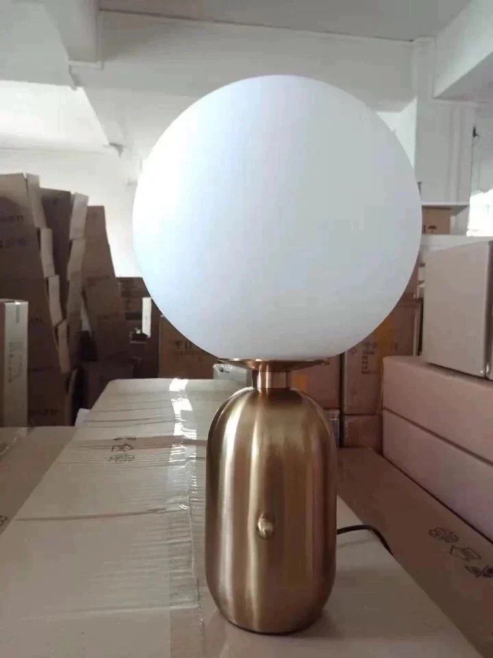 AUSI Table Lamp