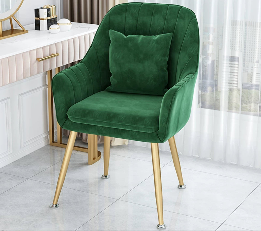Modern Victorian Upholstered Velvet Dining Chair