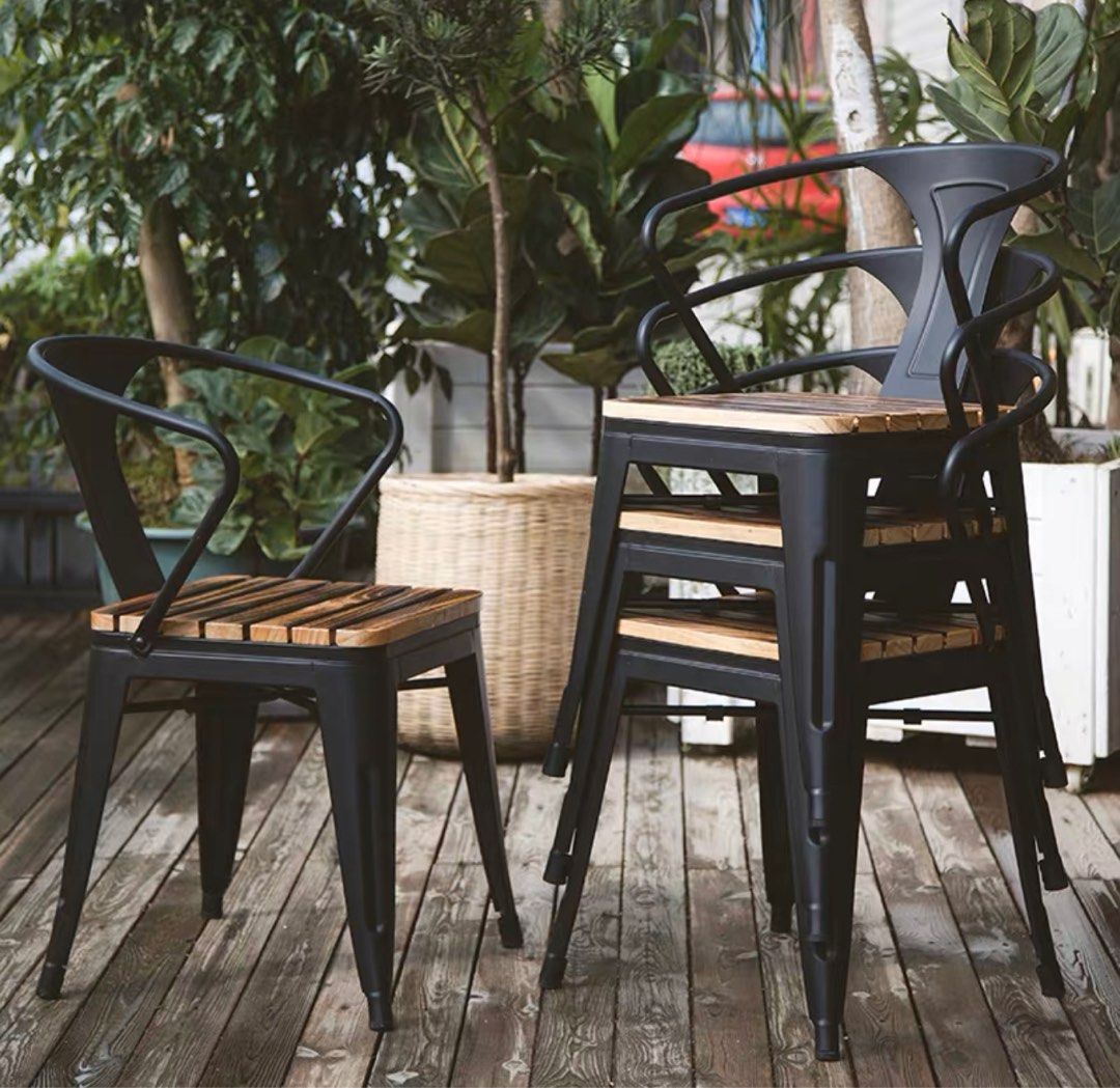 Industrial Outdoor Dining Set