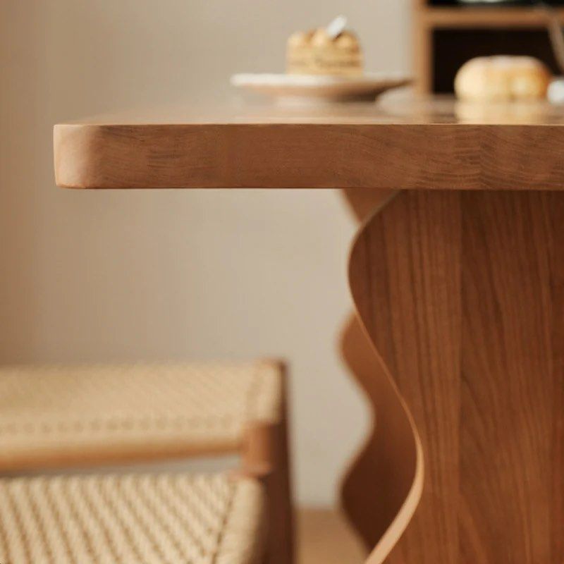 Wavy Base Dining Table