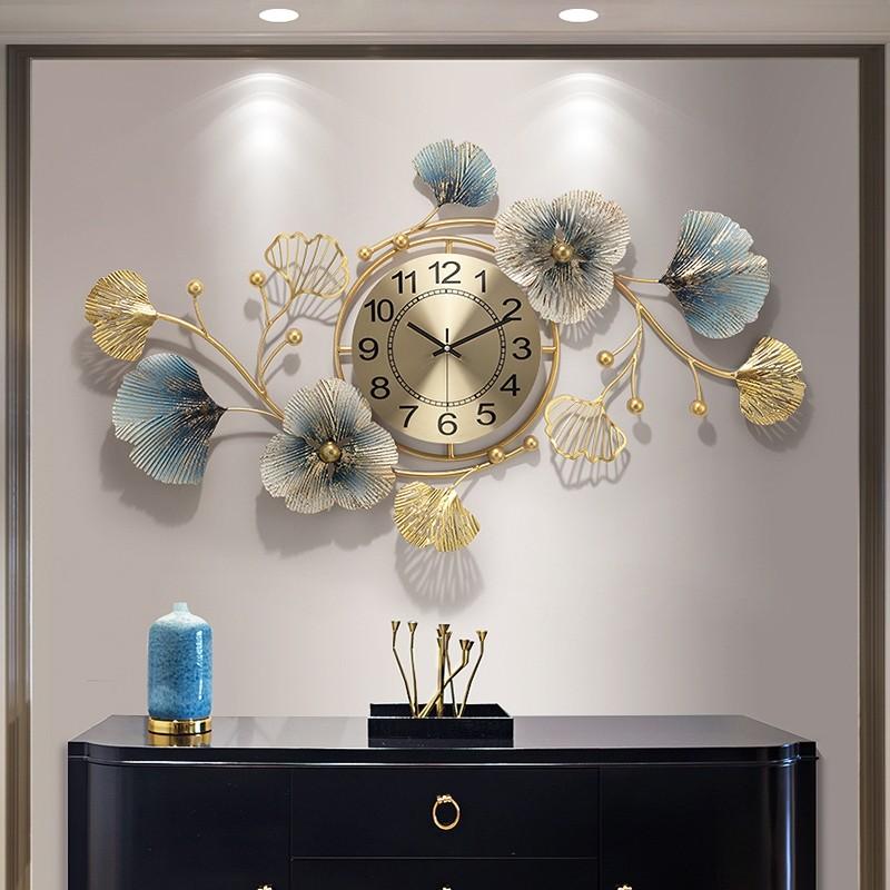 Wall Decor / Metal Art / Clock