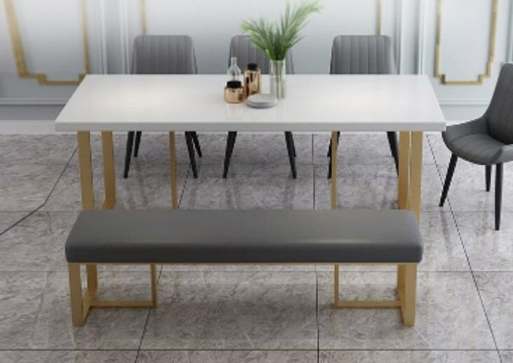 Bench in Gold Legs