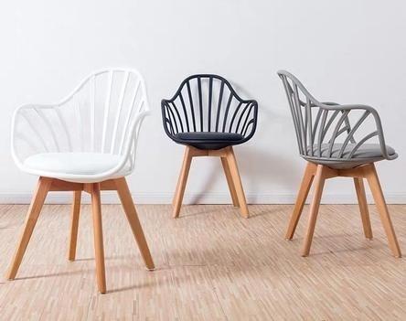 Scandinavian Seashell Dining Chair