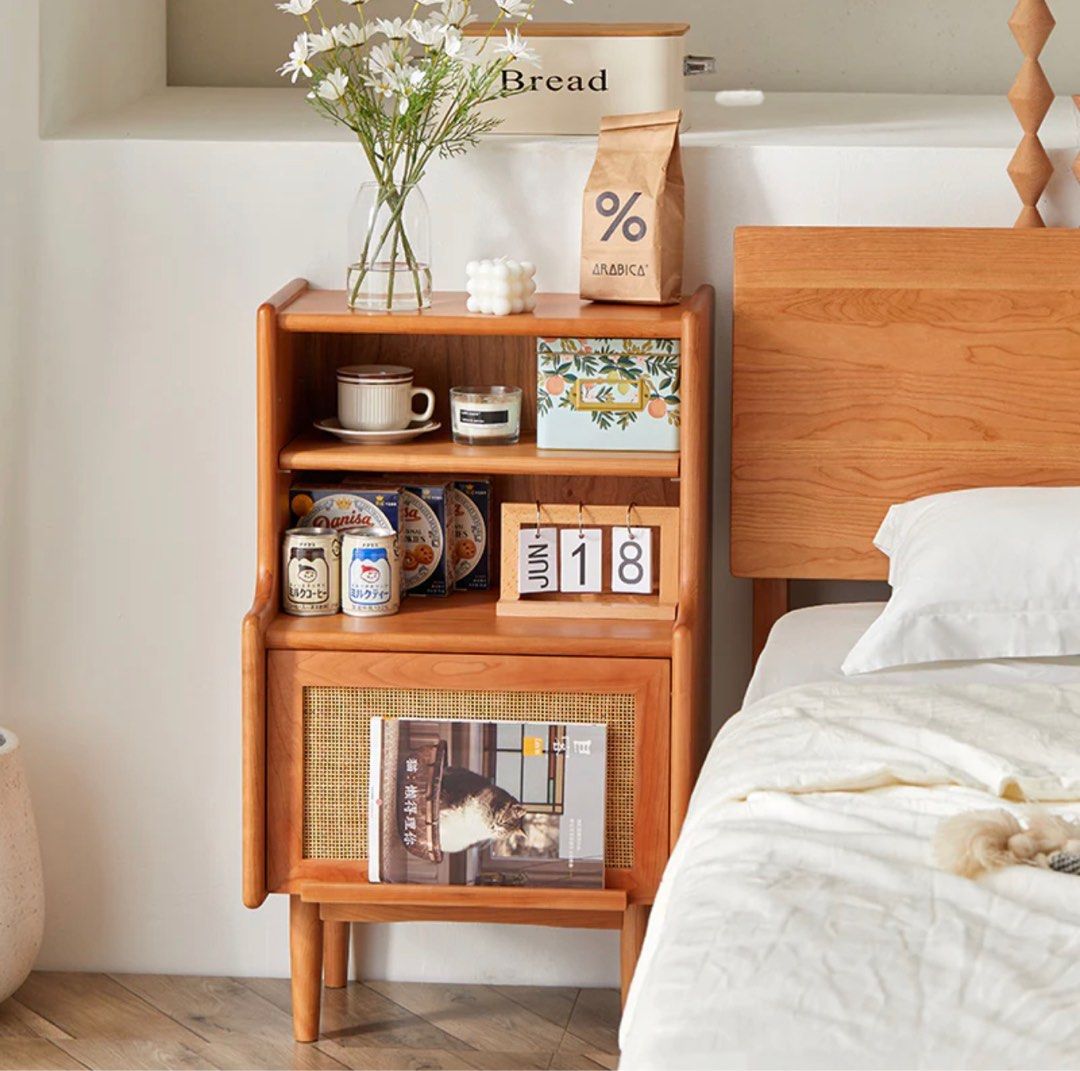 Drawer Solid Wood Nighstand