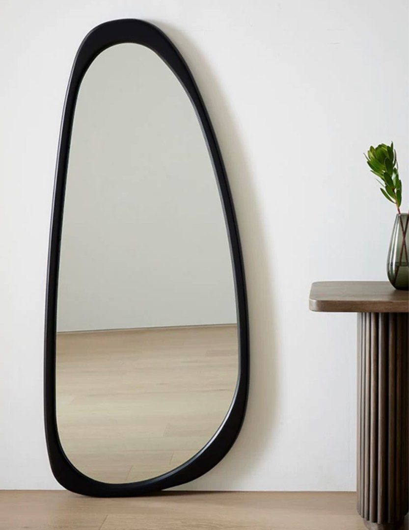 Minimalistic Mirror