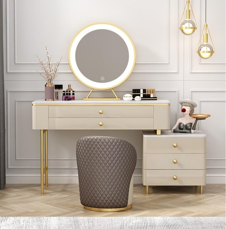 Modern Luxury Vanity Table /Dresser