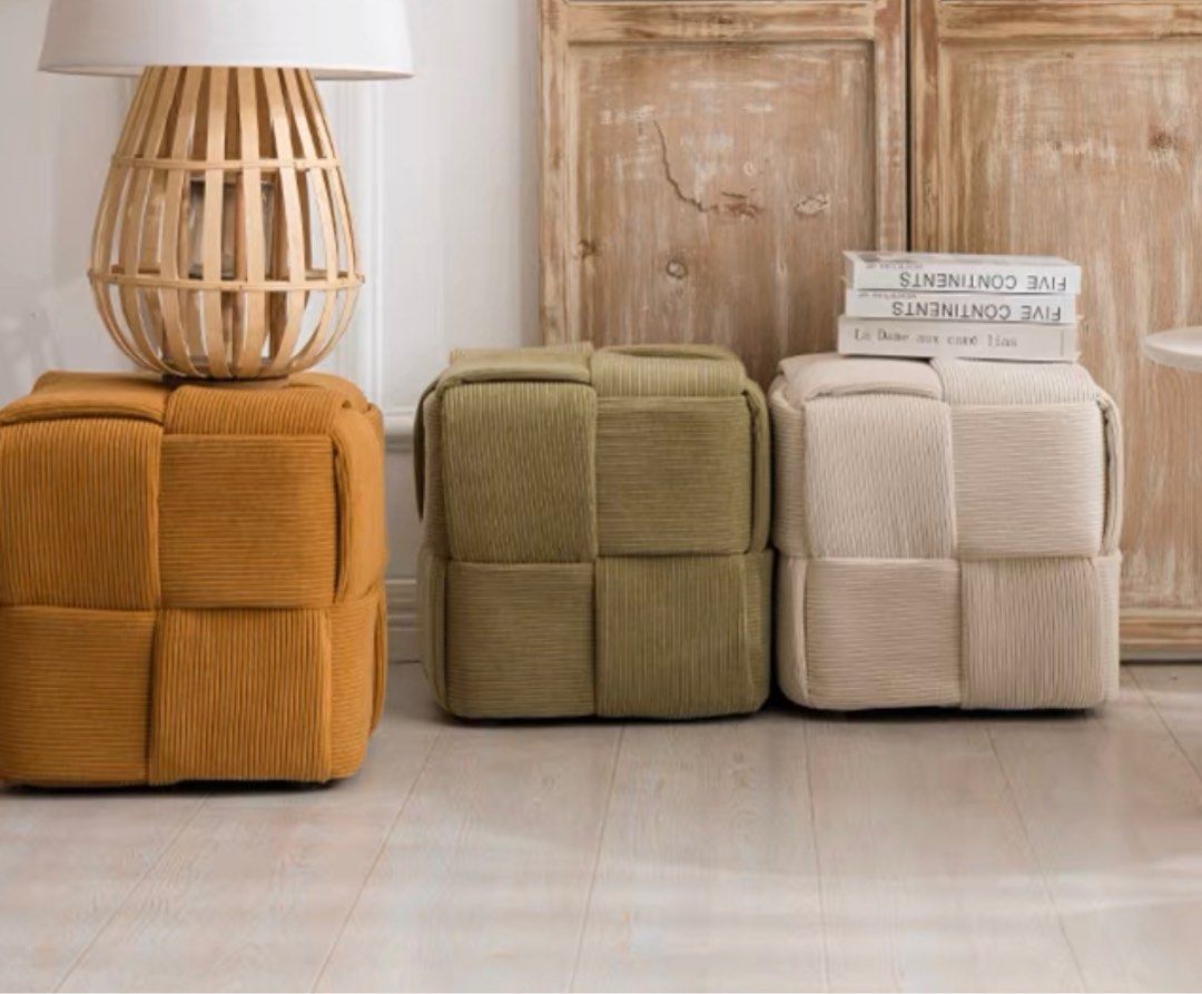 Minimalist Pouf/Bench